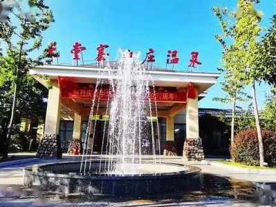 北京云雾缭绕,奇石怪峰,探寻天堂寨之美